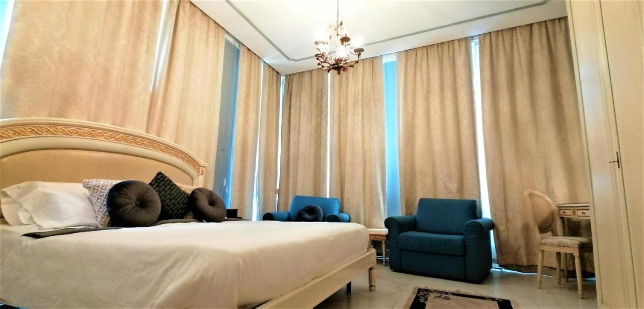 Mercanti Apts Via Passarella Milan Exterior photo